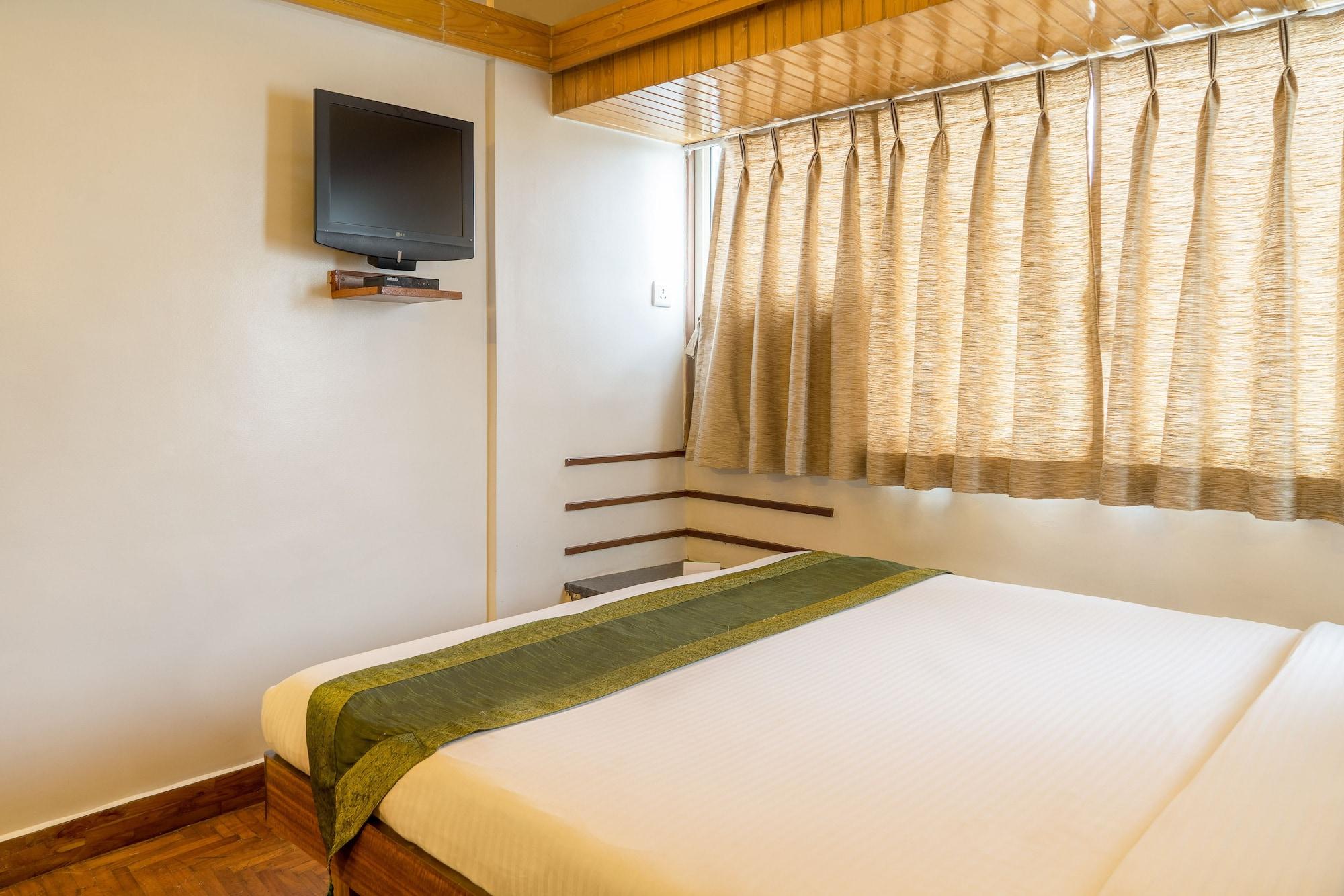 Treebo Trend Sahara Hotel Pune Bagian luar foto